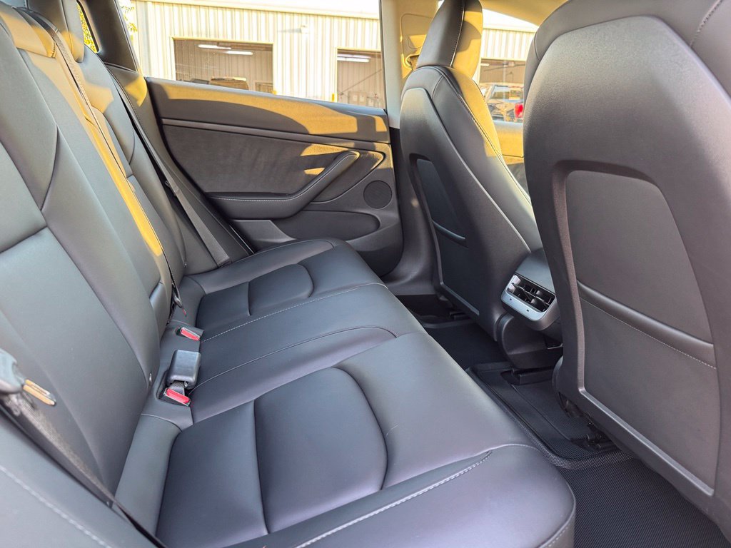 Used 2023 Tesla Model 3 Standard Range RWD image 19