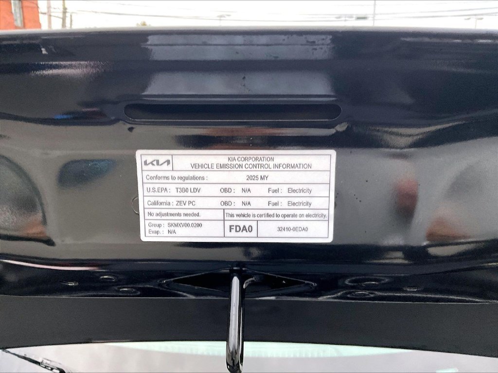 Used 2025 Kia Niro Wind w/ Wind Preserve Package FWD image 34
