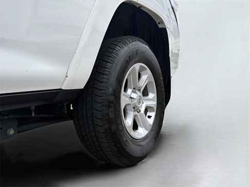 Used 2024 Toyota 4Runner SR5 image 7