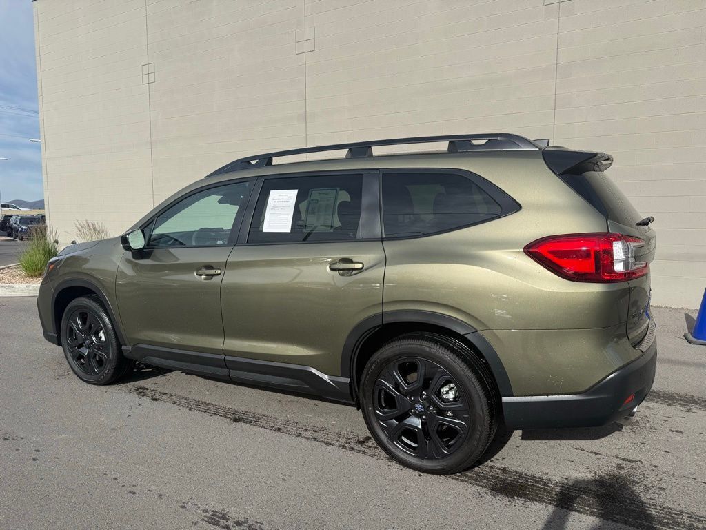 Used 2026 Subaru Ascent Bronze Edition AWD/4WD image 2