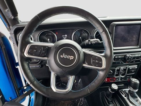 Used 2021 Jeep Wrangler Unlimited Rubicon 4xe w/ Cold Weather Group AWD/4WD image 12