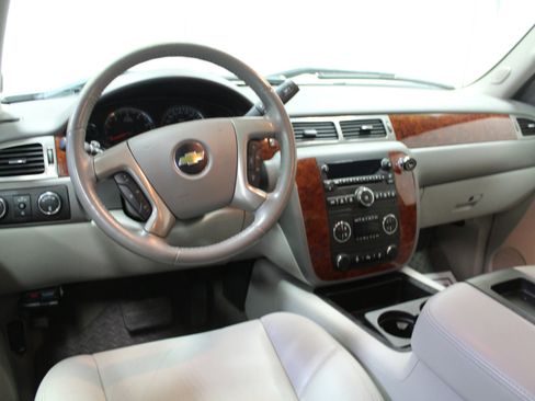 Used 2013 Chevrolet Silverado 1500 LTZ w/ LTZ Plus Package image 7