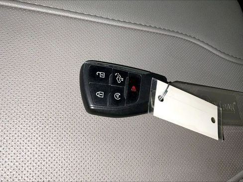 Used 2024 GMC Sierra 1500 SLT w/ SLT Premium Plus Package image 14