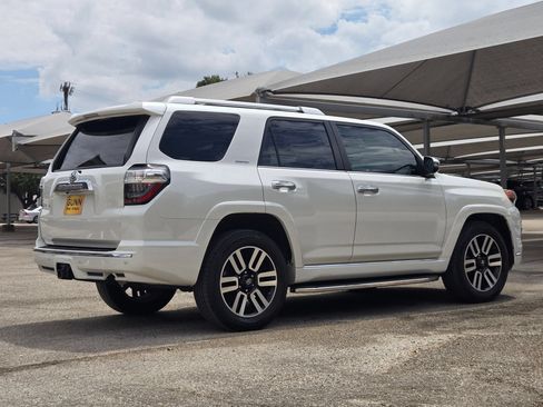 Used 2014 Toyota 4Runner Limited RWD image 3