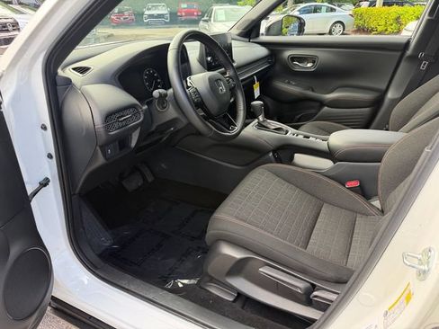 Used 2026 Honda HR-V Sport image 12