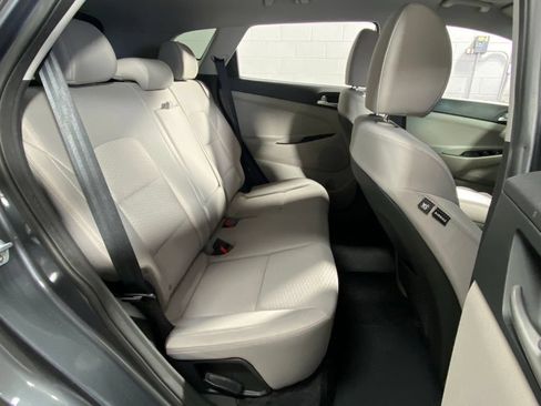 Used 2019 Hyundai Tucson SE AWD/4WD image 30