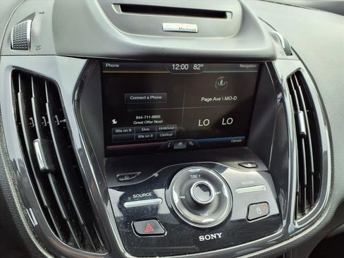 Used 2015 Ford Escape Titanium image 4