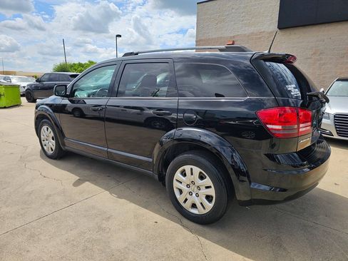 Used 2018 Dodge Journey SE w/ Popular Equipment Group FWD image 5