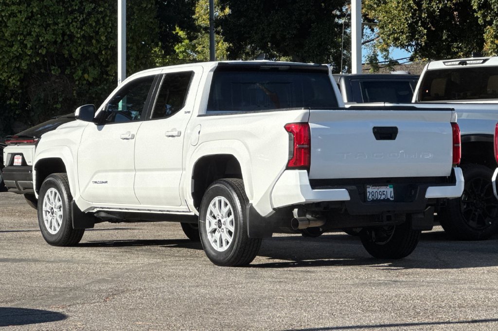 Certified 2026 Toyota Tacoma SR5 RWD image 5