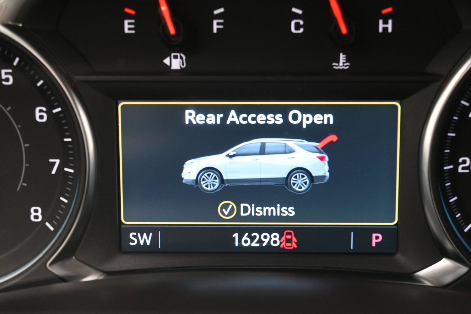 Used 2024 Chevrolet Equinox LT AWD/4WD image 27