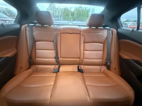 Used 2016 Chevrolet Cruze Premier FWD image 22