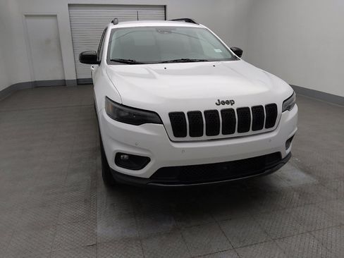 Used 2023 Jeep Cherokee Altitude Lux image 14