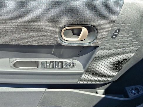 New 2026 MINI Cooper S image 11