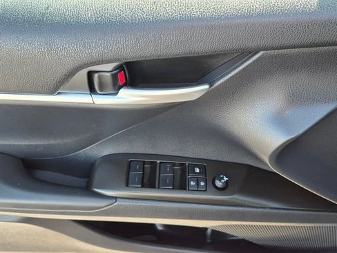 Used 2024 Toyota Camry SE FWD image 18