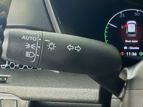 Used 2025 Honda CR-V Sport image 12