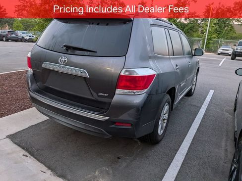 Used 2012 Toyota Highlander SE w/ Tow Pkg AWD/4WD image 7