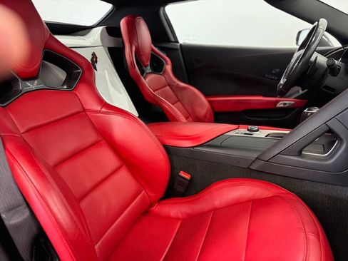 Used 2016 Chevrolet Corvette Stingray Convertible w/ 2LT Preferred Equipment Group RWD image 28