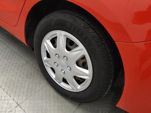 Used 2017 Chevrolet Cruze LS FWD image 31