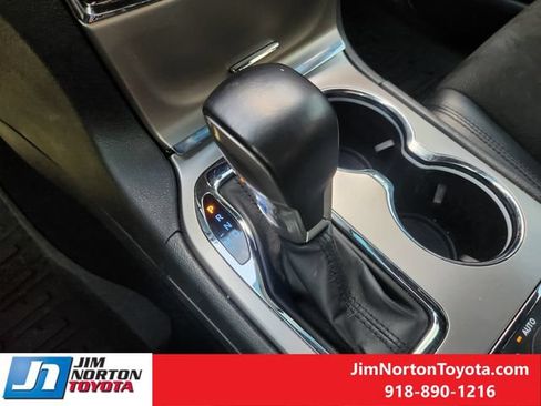Used 2022 Jeep Grand Cherokee Laredo X AWD/4WD image 22