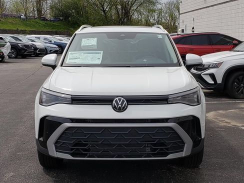 New 2026 Volkswagen Taos SE AWD/4WD image 5
