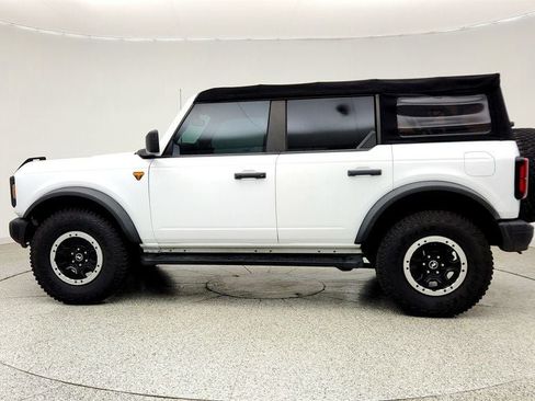 Used 2022 Ford Bronco Badlands w/ Sasquatch Package AWD/4WD image 8
