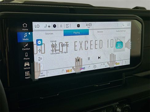 New 2026 Jeep Gladiator Mojave image 13