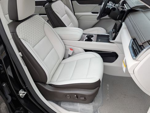 Used 2024 GMC Acadia Denali w/ Super Cruise Package image 23