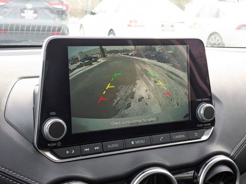 Certified 2022 Nissan Sentra SV w/ Trunk Package image 18