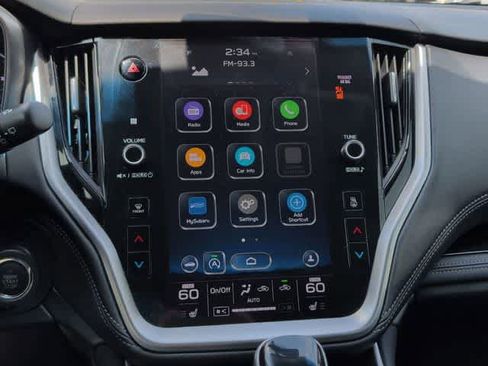 Used 2022 Subaru Outback Limited image 25