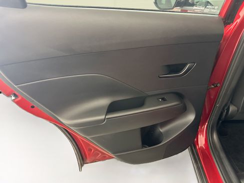 Used 2024 Hyundai Kona SEL AWD/4WD image 26