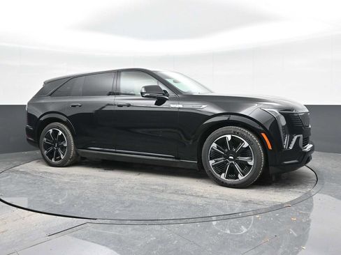 New 2025 Cadillac Escalade IQ Sport 1 w/ Smart Trailering package AWD/4WD image 8