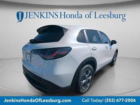 New 2026 Honda HR-V LX image 3