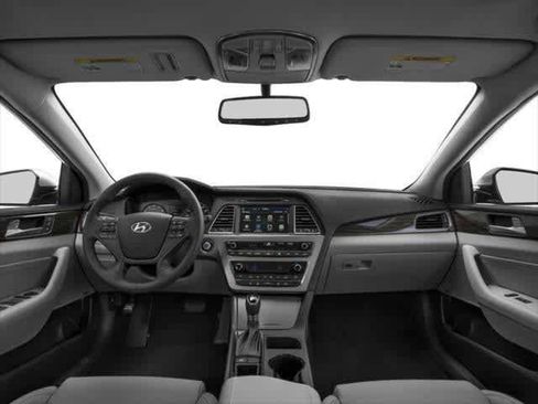 Used 2017 Hyundai Sonata Limited w/ Tech Package 03 image 5