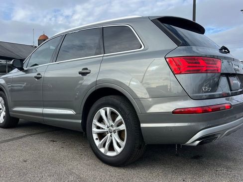 Used 2017 Audi Q7 3.0T Premium image 4
