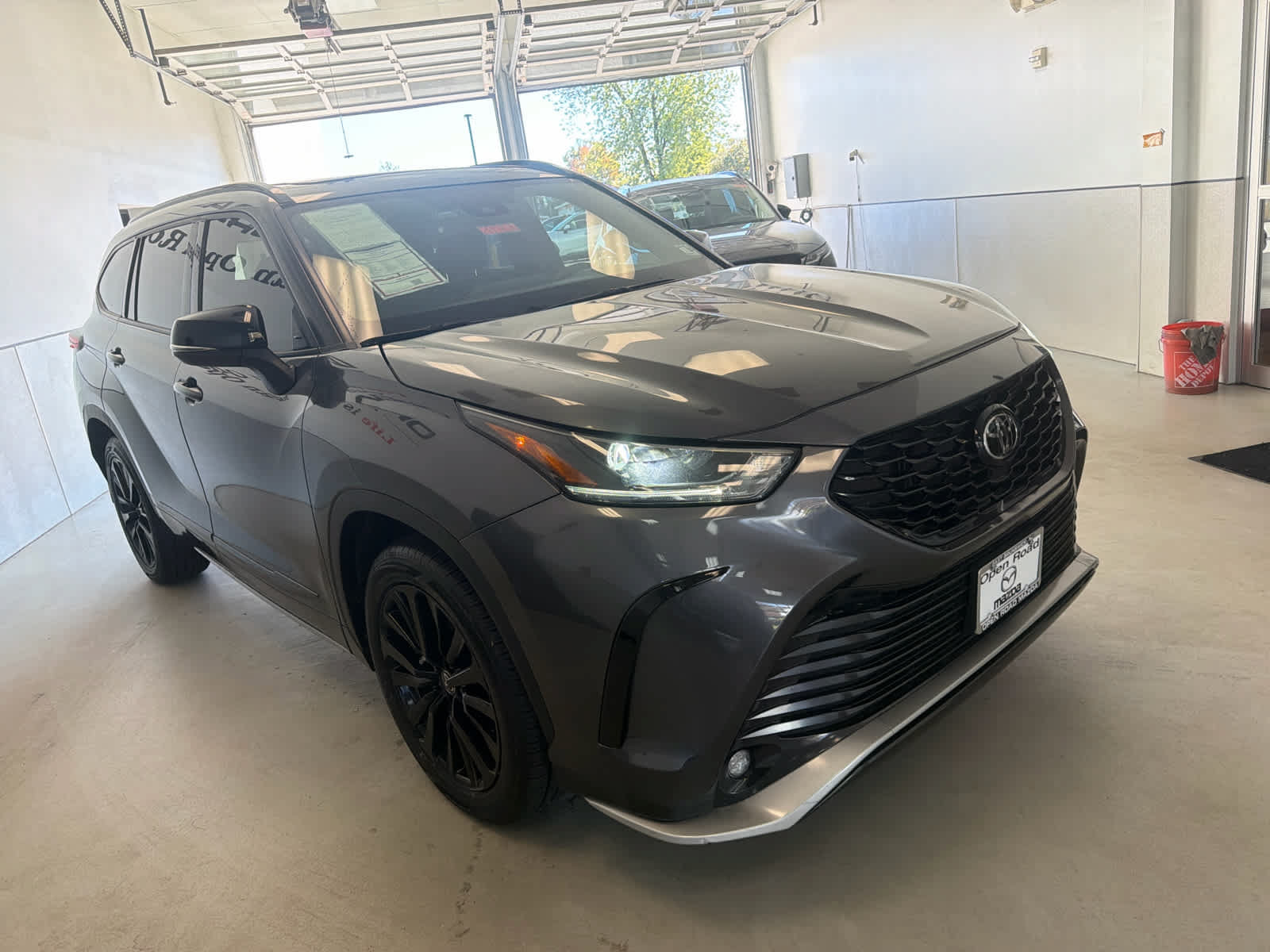Used 2023 Toyota Highlander XSE AWD/4WD image 20