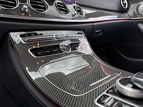Used 2019 Mercedes-Benz E 63 AMG S image 37