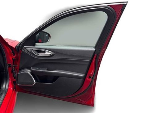 Used 2019 Alfa Romeo Giulia w/ Quick Order Package 22K Sport image 9