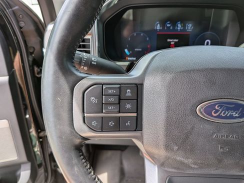 Used 2023 Ford F250 Lariat w/ Lariat Ultimate Package AWD/4WD image 33