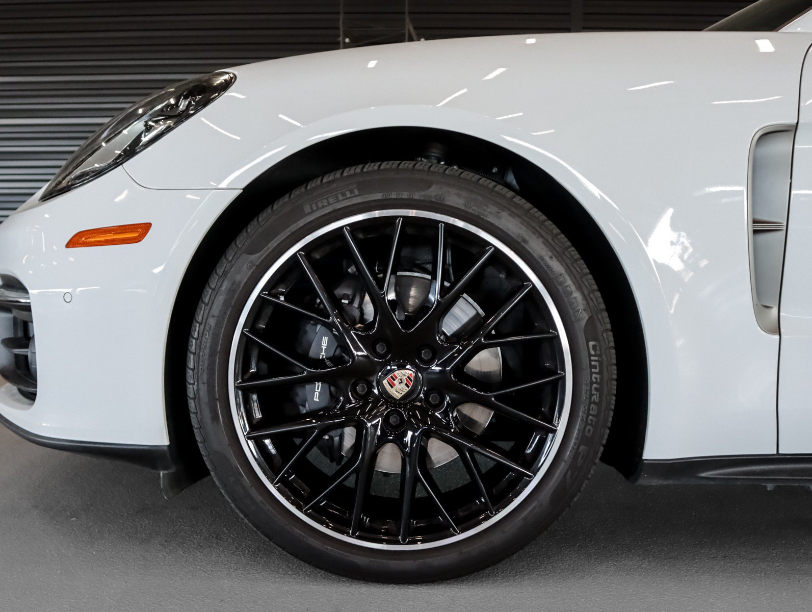 Certified 2023 Porsche Panamera Platinum Edition RWD image 12