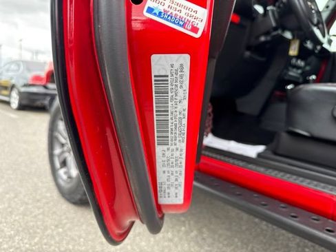 Used 2017 Jeep Wrangler Rubicon AWD/4WD image 18