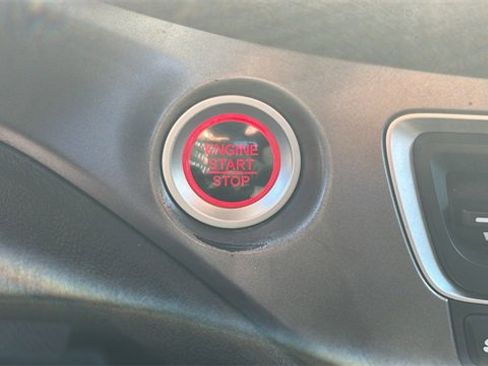 Used 2019 Honda Pilot LX image 24