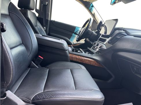 Used 2019 Chevrolet Tahoe Premier image 15