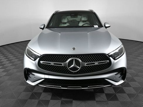 Certified 2025 Mercedes-Benz GLC 300 4MATIC image 34