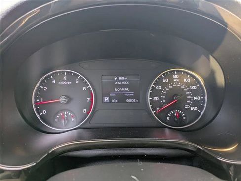 Used 2022 Kia Seltos EX image 10