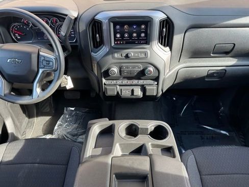 Certified 2022 Chevrolet Silverado 1500 Custom Trail Boss w/ Safety Confidence Package image 2