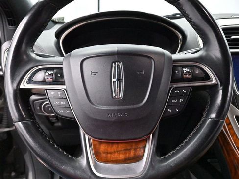 Used 2019 Lincoln Nautilus Reserve AWD/4WD image 18