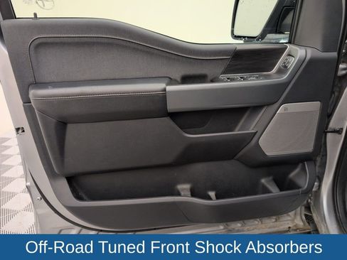 Used 2024 Ford F150 Lariat w/ FX4 Off-Road Package image 40