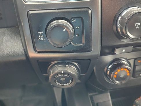 Used 2017 Ford F150 XLT w/ Equipment Group 301A Mid AWD/4WD image 15
