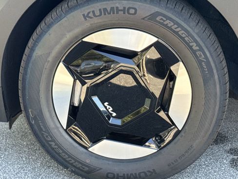 New 2026 Kia EV9 Wind image 34