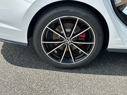 New 2026 Volkswagen Jetta GLI Autobahn FWD image 35